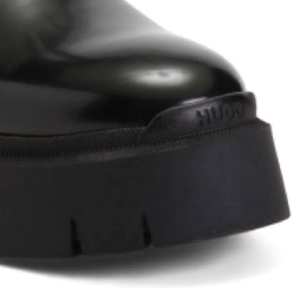 NWT HUGO BOSS Made In Portugal Black Leather Chelsea Booties Size EU40/US9